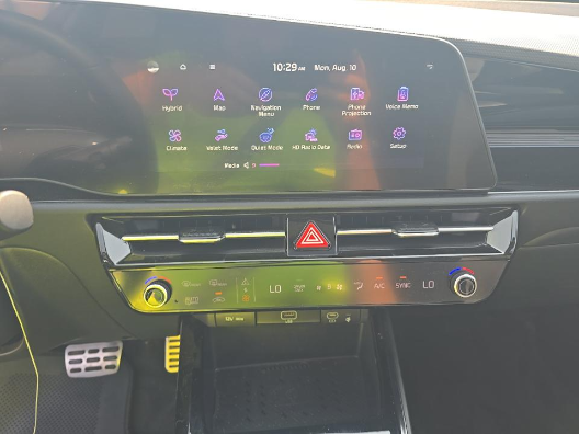 2024 Kia Niro EX Touring