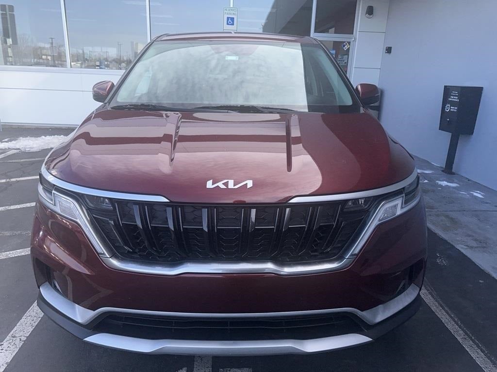2024 Kia Carnival LX