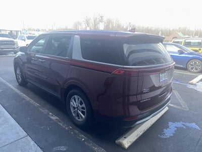 2024 Kia Carnival LX