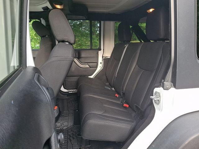 2016 Jeep Wrangler Unlimited Willys