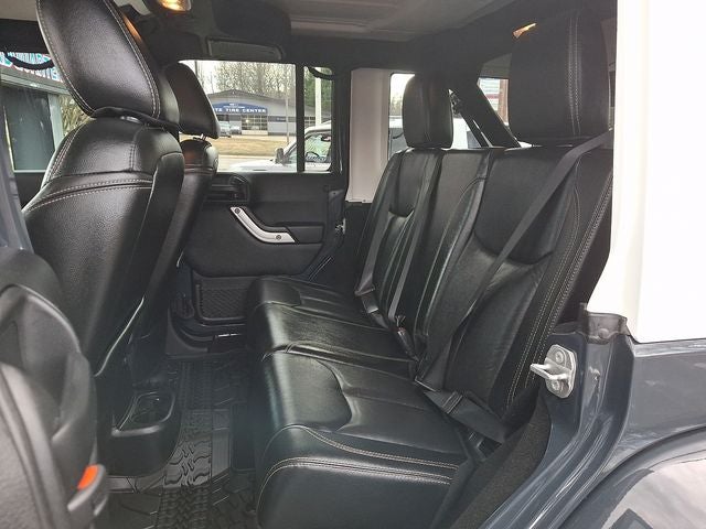 2017 Jeep Wrangler Unlimited Sahara