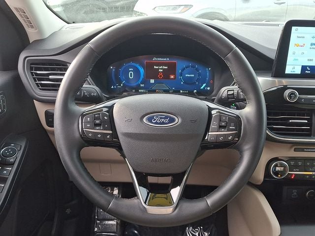 2021 Ford Escape Titanium