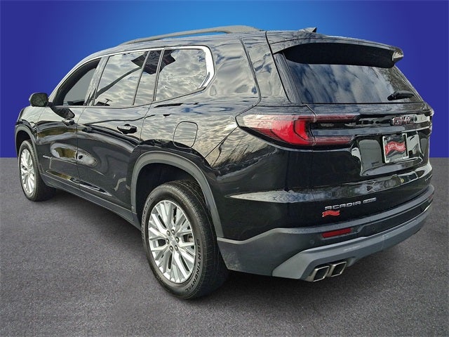 2024 GMC Acadia Elevation