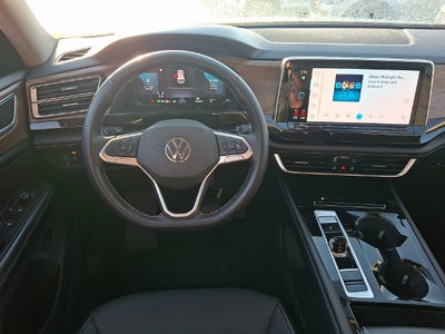 2024 Volkswagen Atlas 2.0T SE w/Technology