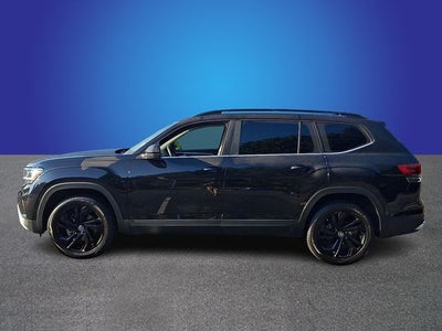 2021 Volkswagen Atlas 3.6L V6 SE w/Technology