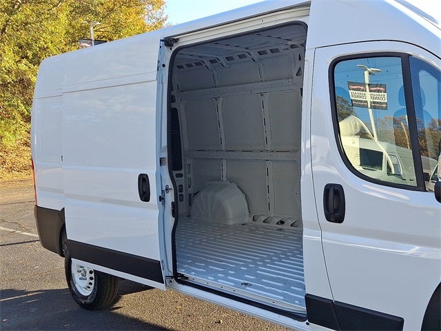 2025 RAM ProMaster 2500 High Roof 159 WB