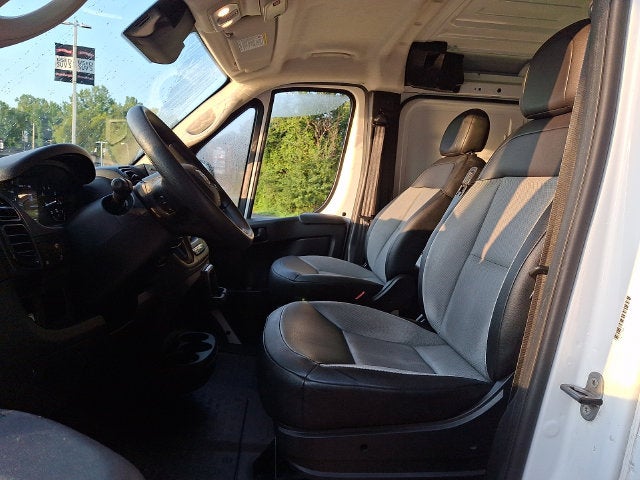 2025 RAM ProMaster 2500 Base 136 WB