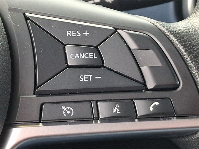 2023 Nissan Versa 1.6 SV