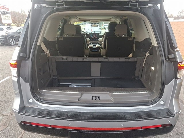 2024 Lincoln Navigator Premiere