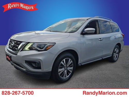 2018 Nissan Pathfinder SV