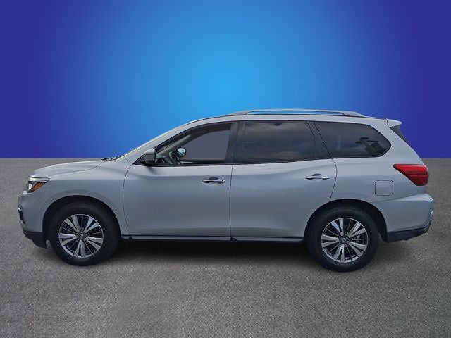 2018 Nissan Pathfinder SV