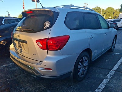 2018 Nissan Pathfinder SV