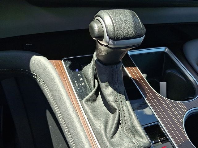 2024 Toyota Sienna XLE 8 Passenger