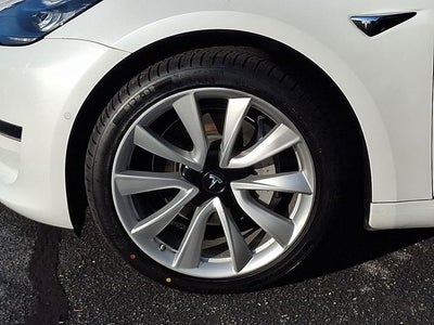 2019 Tesla Model 3 Mid Range