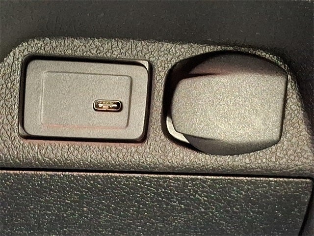 2025 Mercedes-Benz Sprinter 2500 Cargo 170 WB High Roof