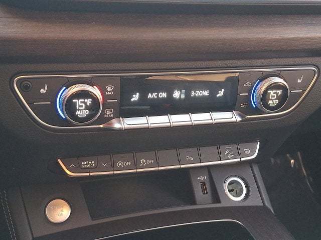 2024 Audi Q5 45 S line Premium quattro