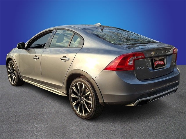 2016 Volvo S60 Cross Country T5 Platinum
