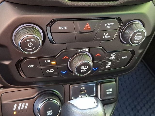 2023 Jeep Renegade Latitude
