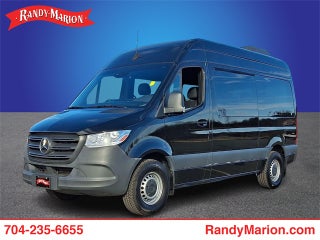 2022 Mercedes-Benz Sprinter 2500 Passenger 144 WB