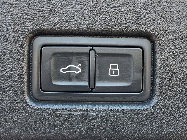 2023 Audi Q4 e-tron Premium Plus