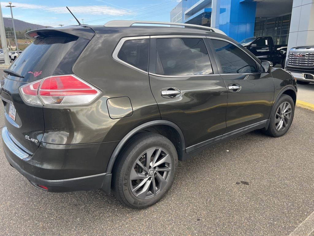 2016 Nissan Rogue SL