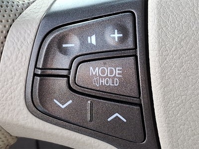 2014 Toyota Sienna XLE 8 Passenger