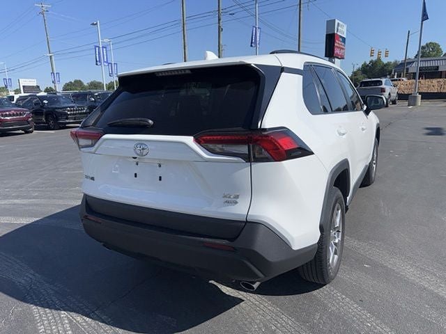 2023 Toyota RAV4 XLE