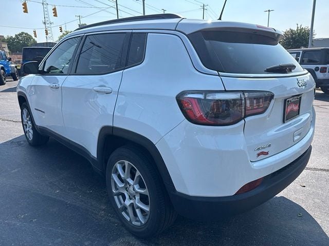 2023 Jeep Compass Latitude Lux