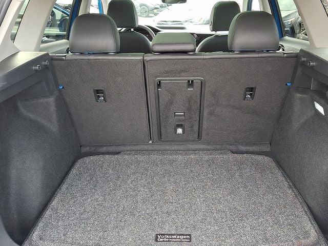 2024 Volkswagen Taos 1.5T SE Black