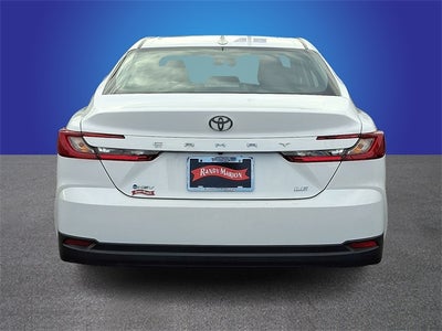2025 Toyota Camry LE