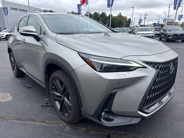 2026 Lexus NX 450h+ Luxury