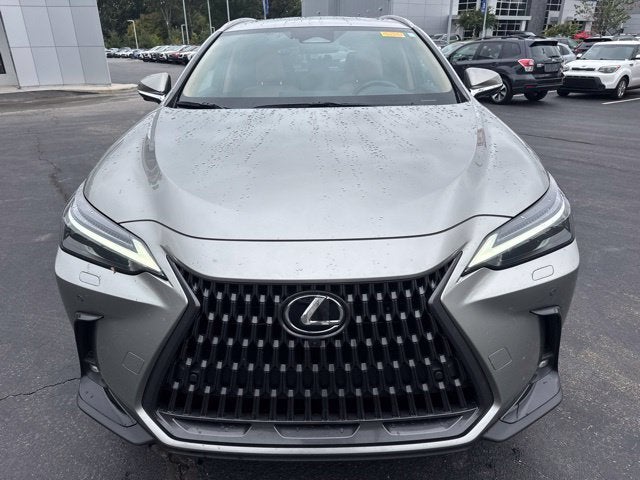 2026 Lexus NX 450h+ Luxury