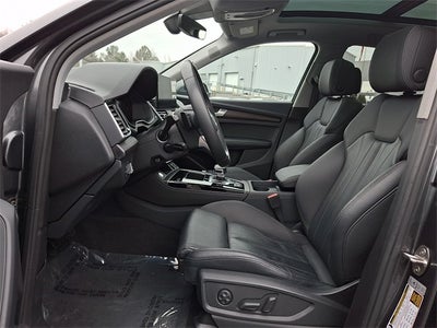 2024 Audi Q5 45 S line Premium quattro