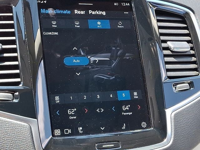2024 Volvo XC90 Recharge Plug-In Hybrid T8 Plus 6 Passenger