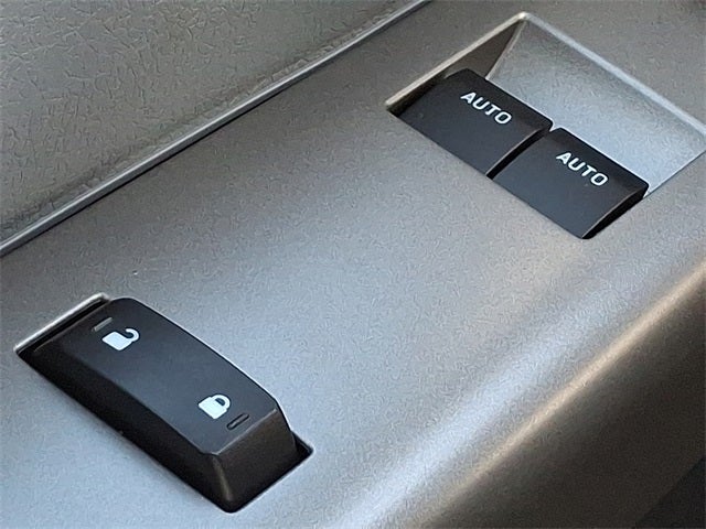 2023 Ford F-650SD Base