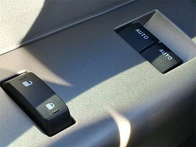 2023 Ford F-650SD Base