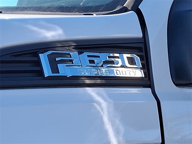 2023 Ford F-650SD Base