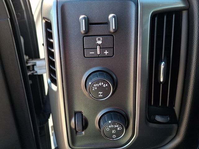 2017 Chevrolet Silverado 1500 LT LT2