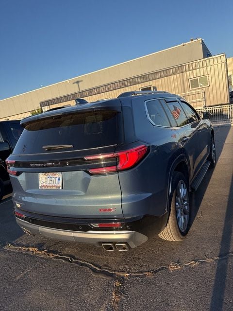 2025 GMC Acadia Denali