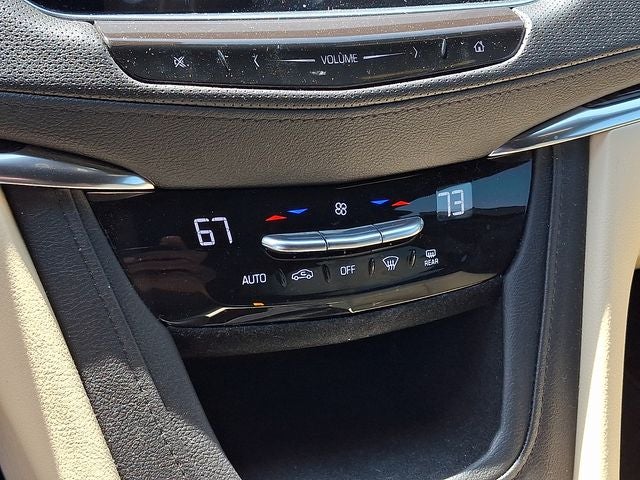 2019 Cadillac XT5 Base