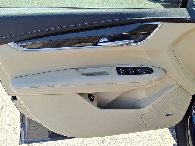 2019 Cadillac XT5 Base