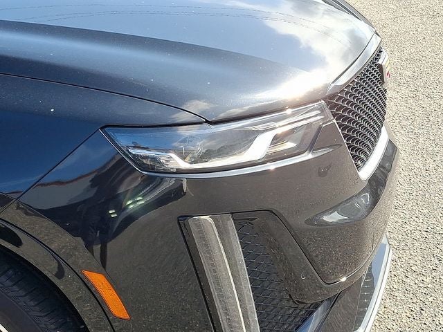 2025 Cadillac XT6 Sport