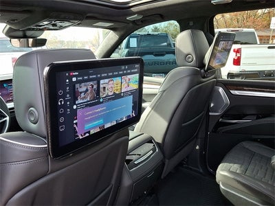 2025 Cadillac Escalade ESV Sport Platinum