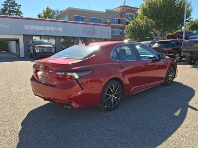 2024 Toyota Camry SE