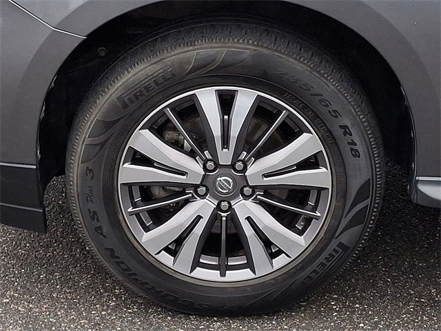 2019 Nissan Pathfinder SV