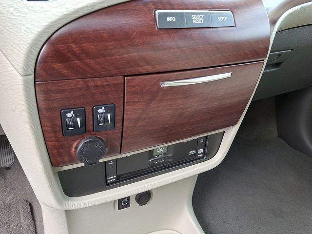 2013 Toyota Sienna Limited 7 Passenger