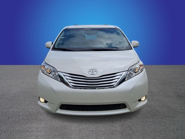 2013 Toyota Sienna Limited 7 Passenger
