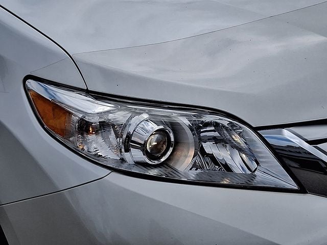 2013 Toyota Sienna Limited 7 Passenger
