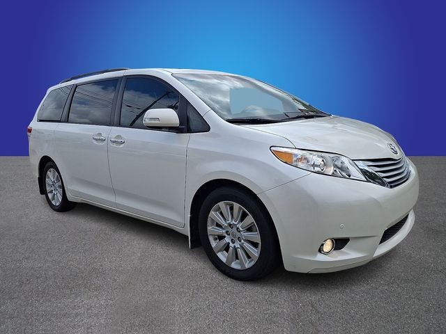 2013 Toyota Sienna Limited 7 Passenger
