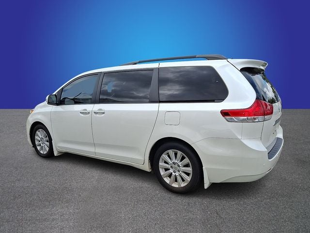 2013 Toyota Sienna Limited 7 Passenger